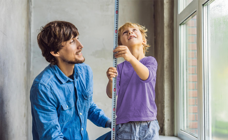 Vader en kind meten