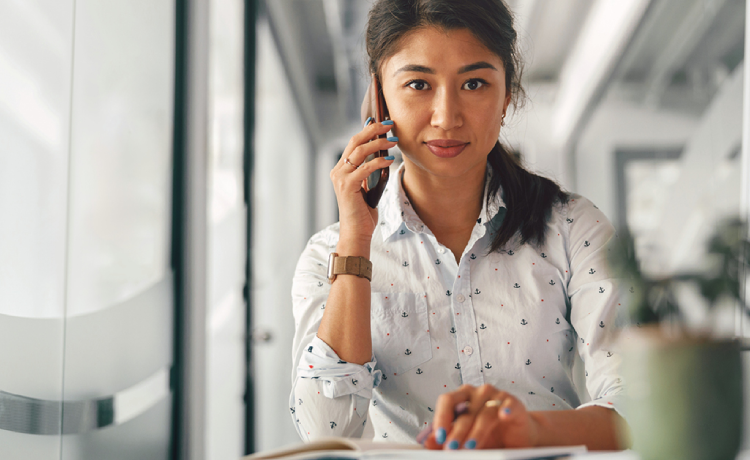 Man die iets opschrijft 750x460